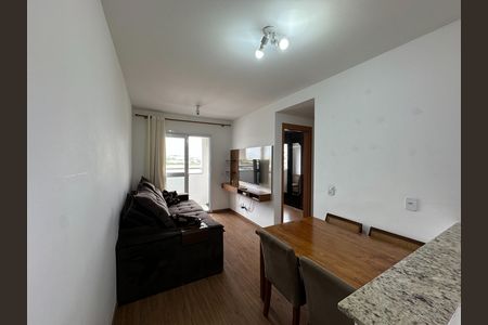 Sala de apartamento para alugar com 2 quartos, 46m² em Jardim California, Jacareí
