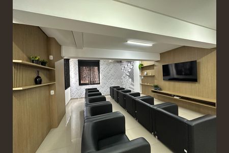 Apartamento para alugar com 46m², 2 quartos e 1 vaga Apartamento para alugar com 46m², 2 quartos e 1 vagaÁrea comum - Cinema