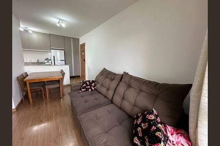 Apartamento para alugar com 46m², 2 quartos e 1 vaga Apartamento para alugar com 46m², 2 quartos e 1 vagaSala
