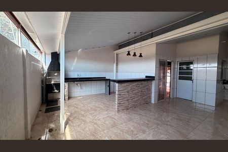 Casa de condomínio à venda com 118m², 2 quartos e 2 vagasVaranda gourmet