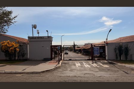 Casa de condomínio à venda com 118m², 2 quartos e 2 vagasFachado do condomínio
