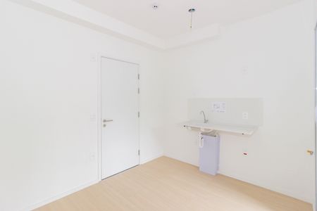 Apartamento para alugar com 28m², 2 quartos e 1 vaga Apartamento para alugar com 28m², 2 quartos e 1 vagaSala