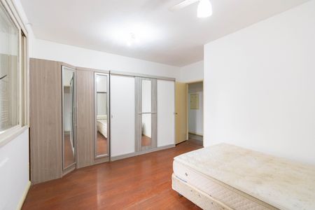 Casa à venda com 250m², 4 quartos e 5 vagas