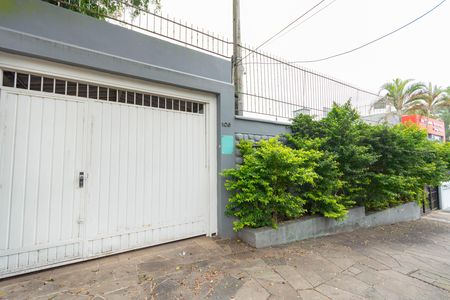 Casa à venda com 250m², 4 quartos e 5 vagas