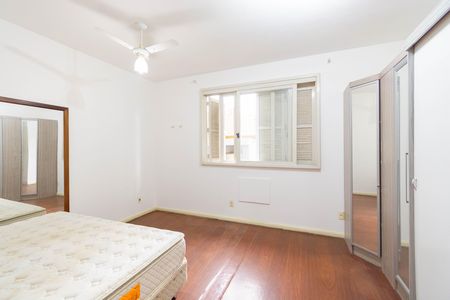 Casa à venda com 250m², 4 quartos e 5 vagas