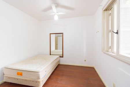 Casa à venda com 250m², 4 quartos e 5 vagas