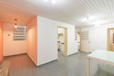Casa à venda com 250m², 4 quartos e 5 vagas
