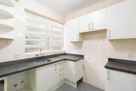 Casa à venda com 250m², 4 quartos e 5 vagas