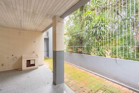 Casa à venda com 250m², 4 quartos e 5 vagas