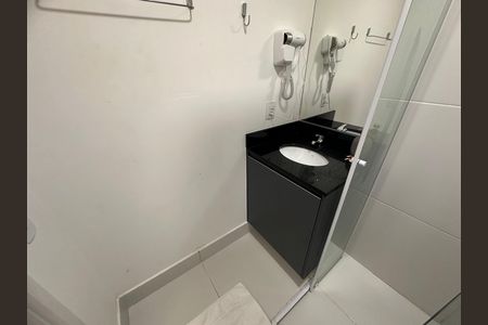 Studio para alugar com 21m², 1 quarto e sem vaga Studio para alugar com 21m², 1 quarto e sem vagaBanheiro