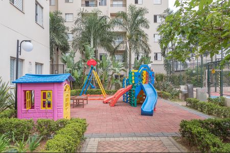 Apartamento para alugar com 65m², 3 quartos e 1 vaga Apartamento para alugar com 65m², 3 quartos e 1 vagaÁrea comum - Playground