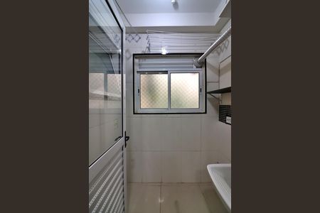 Apartamento para alugar com 65m², 3 quartos e 1 vagaÁrea de Serviço
