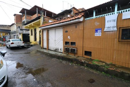 Casa para alugar com 250m², 1 quarto e sem vaga Casa para alugar com 250m², 1 quarto e sem vagaFachada