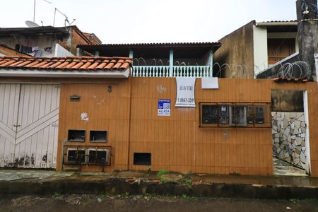 Casa para alugar com 250m², 1 quarto e sem vaga Casa para alugar com 250m², 1 quarto e sem vagaFachada
