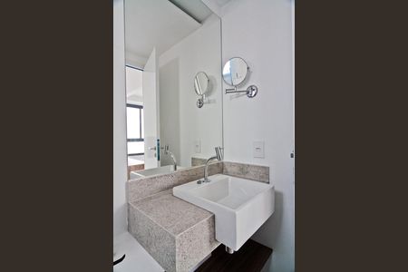 Studio à venda com 33m², 1 quarto e sem vagaBanheiro