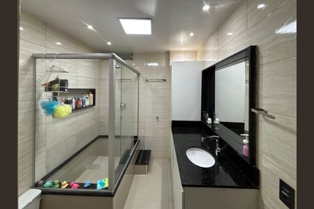 Apartamento para alugar com 150m², 3 quartos e 1 vagaBanheiro social 1