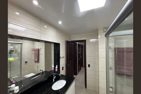 Apartamento para alugar com 150m², 3 quartos e 1 vagaBanheiro social 1