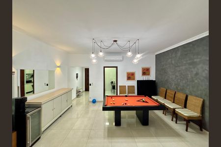 Sala de apartamento para alugar com 3 quartos, 150m² em Copacabana, Rio de Janeiro