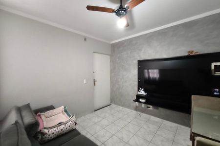 Sala de apartamento para alugar com 2 quartos, 51m² em Vila Aeroporto, Campinas