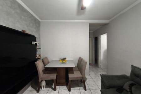 Sala de apartamento para alugar com 2 quartos, 51m² em Vila Aeroporto, Campinas