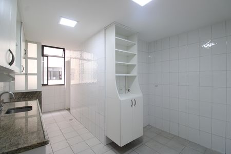 Apartamento para alugar com 108m², 3 quartos e 1 vagaCozinha