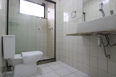 Apartamento para alugar com 108m², 3 quartos e 1 vagaBanheiro da suíte
