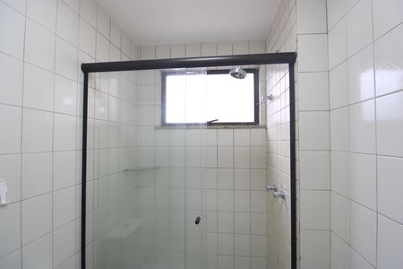 Apartamento para alugar com 108m², 3 quartos e 1 vagaBanheiro da suíte