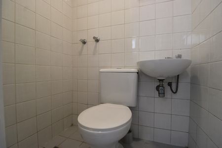 Apartamento para alugar com 108m², 3 quartos e 1 vagaÁrea de serviço - Banheiro