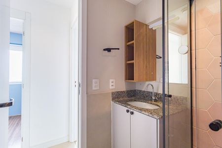 Apartamento para alugar com 38m², 2 quartos e sem vaga Apartamento para alugar com 38m², 2 quartos e sem vagaBanheiro