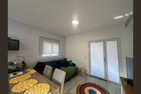 Sala de casa de condomínio à venda com 3 quartos, 112m² em Chácaras São Luís, Barueri