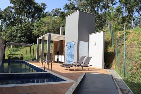 Casa de condomínio à venda com 112m², 3 quartos e 2 vagasÁrea comum - Churrasqueira