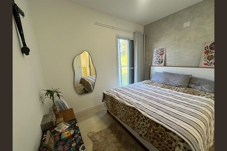 Casa de condomínio à venda com 112m², 3 quartos e 2 vagasSuíte