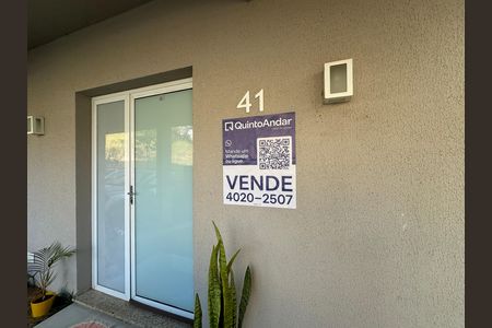 Casa de condomínio à venda com 112m², 3 quartos e 2 vagasFachada