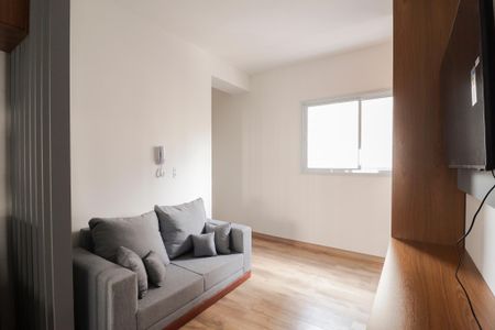 Apartamento para alugar com 45m², 2 quartos e 1 vaga Apartamento para alugar com 45m², 2 quartos e 1 vagaSala/Cozinha/Área de Serviço