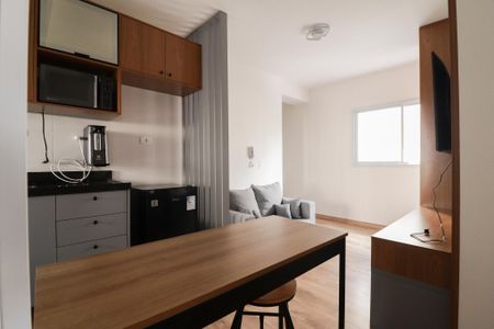 Apartamento para alugar com 45m², 2 quartos e 1 vaga Apartamento para alugar com 45m², 2 quartos e 1 vagaSala/Cozinha/Área de Serviço