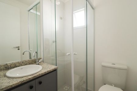 Apartamento para alugar com 45m², 2 quartos e 1 vaga Apartamento para alugar com 45m², 2 quartos e 1 vagaBanheiro