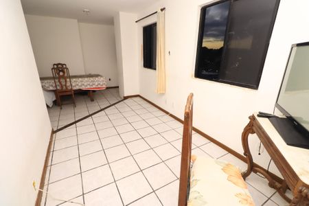 Apartamento para alugar com 3 quartos, 100m² em Costa Azul, Salvador