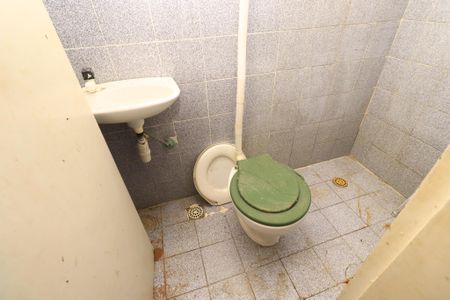 Apartamento para alugar com 100m², 3 quartos e 1 vaga Apartamento para alugar com 100m², 3 quartos e 1 vagaBanheiro de serviço