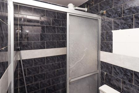 Apartamento para alugar com 100m², 3 quartos e 1 vaga Apartamento para alugar com 100m², 3 quartos e 1 vagaBanheiro social