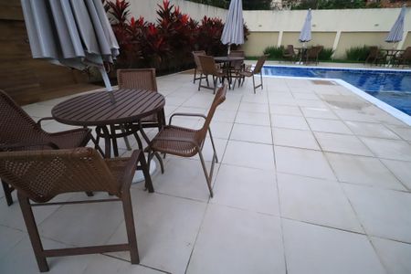 Área comum de apartamento para alugar com 3 quartos, 100m² em Costa Azul, Salvador