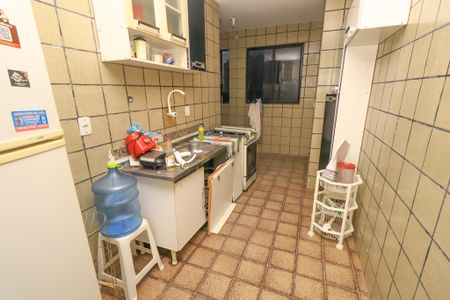 Cozinha de apartamento para alugar com 3 quartos, 100m² em Costa Azul, Salvador