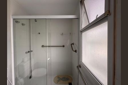 Casa de condomínio à venda com 203m², 5 quartos e 3 vagas Casa de condomínio à venda com 203m², 5 quartos e 3 vagasSuíte 4 - Banheiro