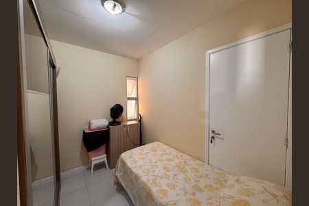 Casa de condomínio à venda com 203m², 5 quartos e 3 vagas Casa de condomínio à venda com 203m², 5 quartos e 3 vagasQuarto (Reversível)