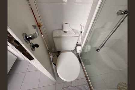 Casa de condomínio à venda com 203m², 5 quartos e 3 vagas Casa de condomínio à venda com 203m², 5 quartos e 3 vagasSuíte 4 - Banheiro