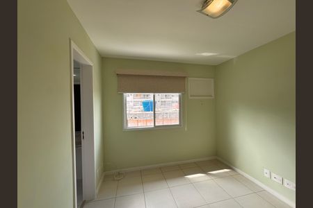 Casa de condomínio à venda com 203m², 5 quartos e 3 vagas Casa de condomínio à venda com 203m², 5 quartos e 3 vagasSuíte 2 (Canadense)