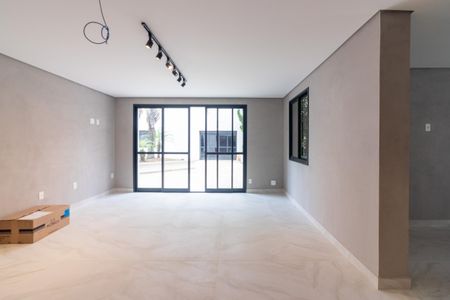 Apartamento à venda com 130m², 3 quartos e 2 vagas Apartamento à venda com 130m², 3 quartos e 2 vagasÁrea comum - Salão de festas