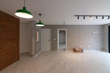 Apartamento à venda com 130m², 3 quartos e 2 vagas Apartamento à venda com 130m², 3 quartos e 2 vagasÁrea comum - Salão de festas