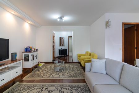 Apartamento à venda com 130m², 3 quartos e 2 vagas Apartamento à venda com 130m², 3 quartos e 2 vagasSala