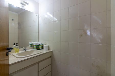 Apartamento à venda com 130m², 3 quartos e 2 vagas Apartamento à venda com 130m², 3 quartos e 2 vagasLavabo