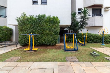 Área comum de apartamento à venda com 3 quartos, 130m² em Indianópolis, São Paulo